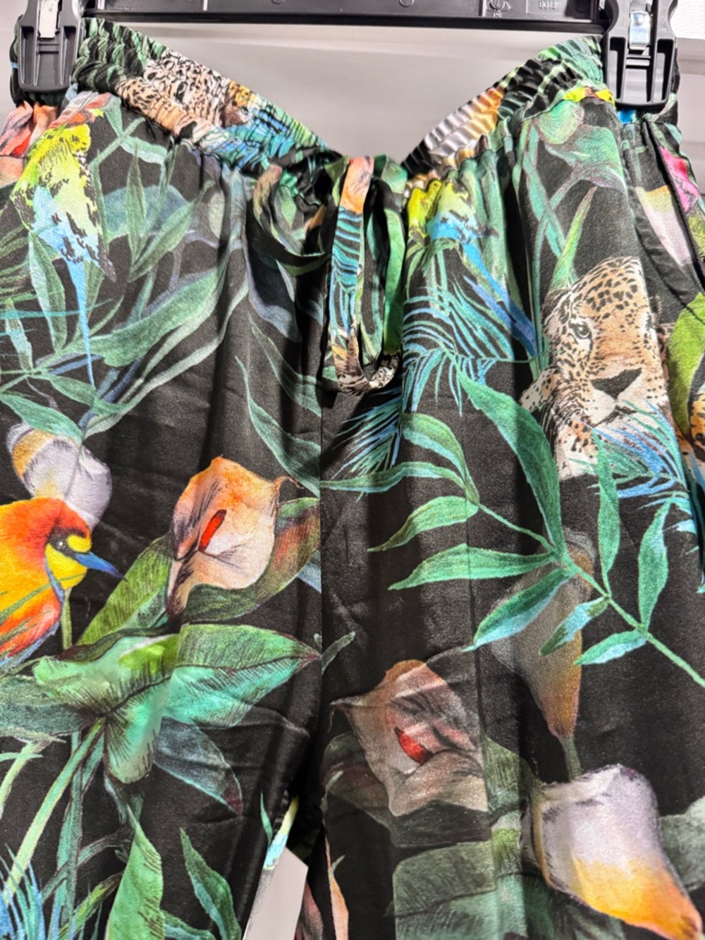 Johnny Was Tropical Print Jogger Pants - Black with Green & Multicolor Leaves - Picture 5 of 7